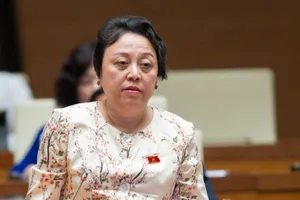 ĐBQH Phạm Khánh Phong Lan cảnh báo những khó khăn 'nguy cấp' của ngành y 