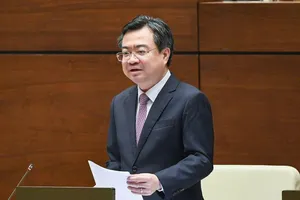 Đại biểu: Vì sao Plaza 'mọc' trên đất trụ sở bộ ngành sau di dời khỏi nội đô Hà Nội?