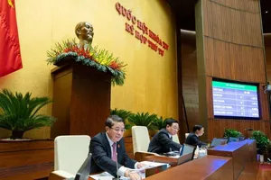 Quốc hội 'chốt' thời điểm tăng lương cơ sở lên 1,8 triệu/tháng 