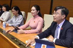 Chưa đưa người có ảnh hưởng chính trị trong nước vào Luật phòng, chống rửa tiền