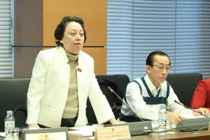 Yêu cầu sửa 'tinh bột bắp' thành 'tinh bột ngô'