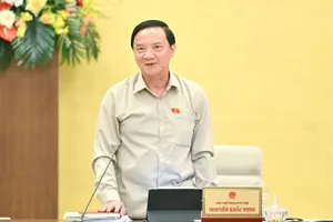 'Chết một con gà mà đốt hết gà của cả làng thì thiệt hại quá lớn'