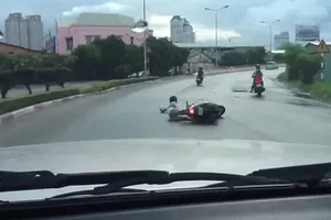 Cảnh giác trước “giới ăn bay” 