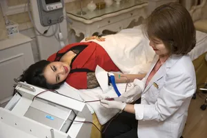 Sao Việt đua nhau tút nhan sắc