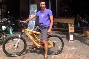 Giám đốc “chuột máy tính bằng gỗ” tái khởi nghiệp với xe đạp giá khủng