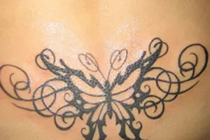 Gây án từ... hình xăm trên lưng