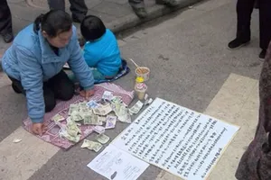 Bán cháu để cứu con sắp chết