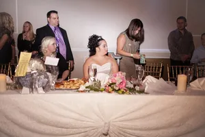 "Đám cưới không chú rể" xúc động của một cô dâu mắc bệnh Down