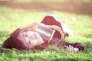 Bí ẩn bộ tộc "xinh như mộng", chuyên bắt đàn ông về làm chồng