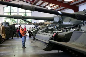 Đấu giá bộ sưu tập xe tăng 'khủng' tại Mỹ