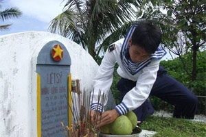 Kỷ niệm ngày Thương binh liệt sĩ 27-7: “Anh nằm xuống Tổ quốc cao thêm…”