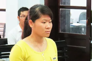  Ngày mai, xử vụ nữ CSGT “phù phép”, tham ô tiền tỷ phí đăng ký xe