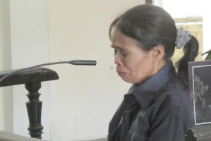 Giảm án cho người vợ giết chồng vì hơn 10 năm sống trong địa ngục