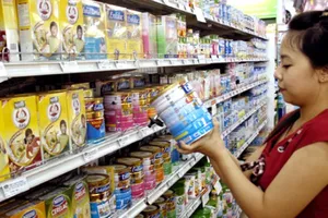 Cấm quảng cáo sữa dành cho trẻ dưới 2 tuổi 