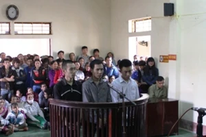 Liều lĩnh đột nhập trại giam Bộ Công an lấy trộm... súng