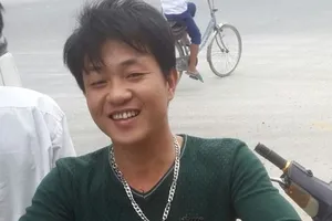 Phụ xe trả lại gần 150 triệu đồng cho hành khách bỏ quên