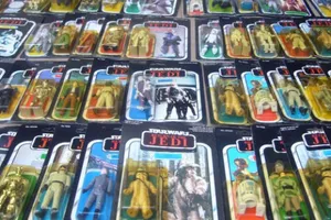 Đấu giá kho báu đồ chơi 70 năm tuổi