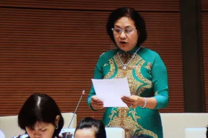 ‘Biết đâu họ bị oan sai mà tự sát’