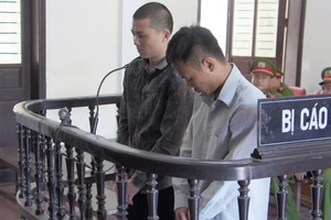 Đâm chết bạn gái vì nghi ngờ bị bỏ… bùa yêu