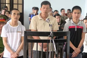 Xét xử vụ lâm tặc chém bảo vệ rừng gần lìa bàn tay