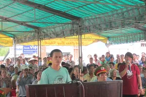 Đâm chết người vì hùn tiền đánh bài mà không được chia tiền