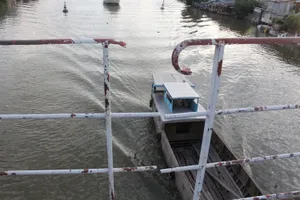 Vẻ đẹp cổ kính qua thời gian của cầu Nhị Thiên Đường 1