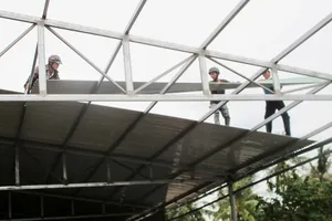 Tháo dỡ xưởng hạt điều trái phép trên đất bí thư huyện