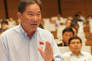 Dân có quyền đưa bằng chứng bác bỏ quyết định của quan chức nhà nước