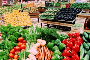 Chấp nhận bỏ phí cao để mua hàng thực phẩm an toàn