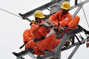 Sử dụng điện càng nhiều, tiền nộp càng tăng cao!