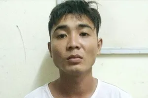 Vụ chồng tưới xăng thiêu sống vợ đang cho con bú: Người vợ quá nguy kịch