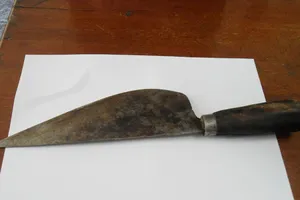 Bị bạn chọc tức, đâm chết bố bạn bằng dao bầu