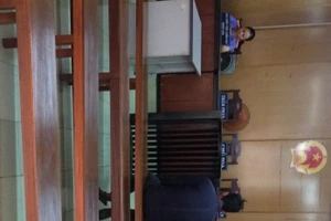 Một công an viên và hai vụ chống người thi hành công vụ