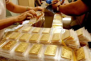 Hướng dẫn mới về mua bán vàng miếng