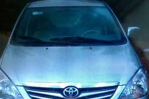 Đi xe hơi sang trọng, giả làm khách… cướp tiền mừng đám cưới