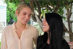 Hai nữ du khách bị bắt bỏ tù vì nụ hôn đồng tính ở Hawaii