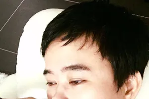 Nhạc sĩ Phương Uyên bị cướp kéo ngã đập đầu xuống đất