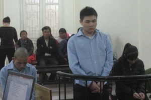 Bỏ lại 2 kg… heroin ở quán nước, lãnh án tử