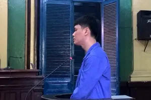 Cựu công an lừa bán tang vật cho nhiều người