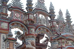 Từ 27-5 không được phép xây cất phần mộ hoành tráng