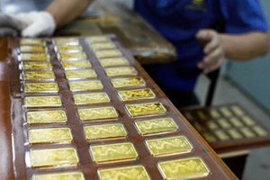 Giá vàng tăng trở lại