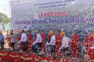 Khởi công xây cầu vượt, hầm chui tại nút giao Mỹ Thủy