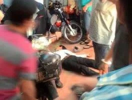 Bịt mặt, xách dùi cui xông vào… phá tủ tiệm vàng