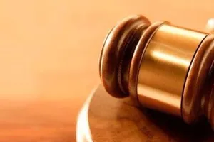 6 hình thức kỷ luật công chức không thi hành bản án hành chính 