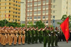 Chính phủ sửa đổi quy định về thăng, giáng cấp bậc quân hàm