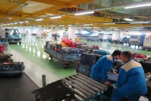 Phát hiện 7 pho tượng vàng tại sân bay Nội Bài