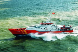 Tàu SAR tìm kiếm thuyền viên tàu Thành Đạt 01 bị mất tích