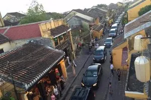 Thủ tướng xin lỗi việc đoàn xe công đi vào phố cổ Hội An 