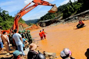 Vụ sông Bung 2: Hỗ trợ gia đình 2 nạn nhân 100 triệu đồng