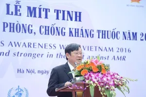 Báo động vi khuẩn kháng nhiều loại thuốc kháng sinh